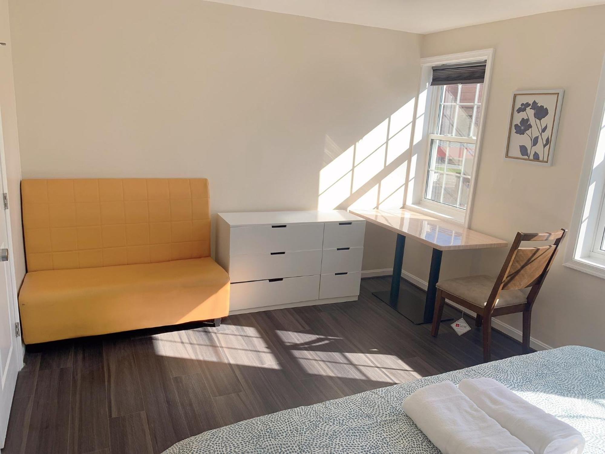 Sweet Bedroom Located Central Of Downtown Балтимор Екстериор снимка