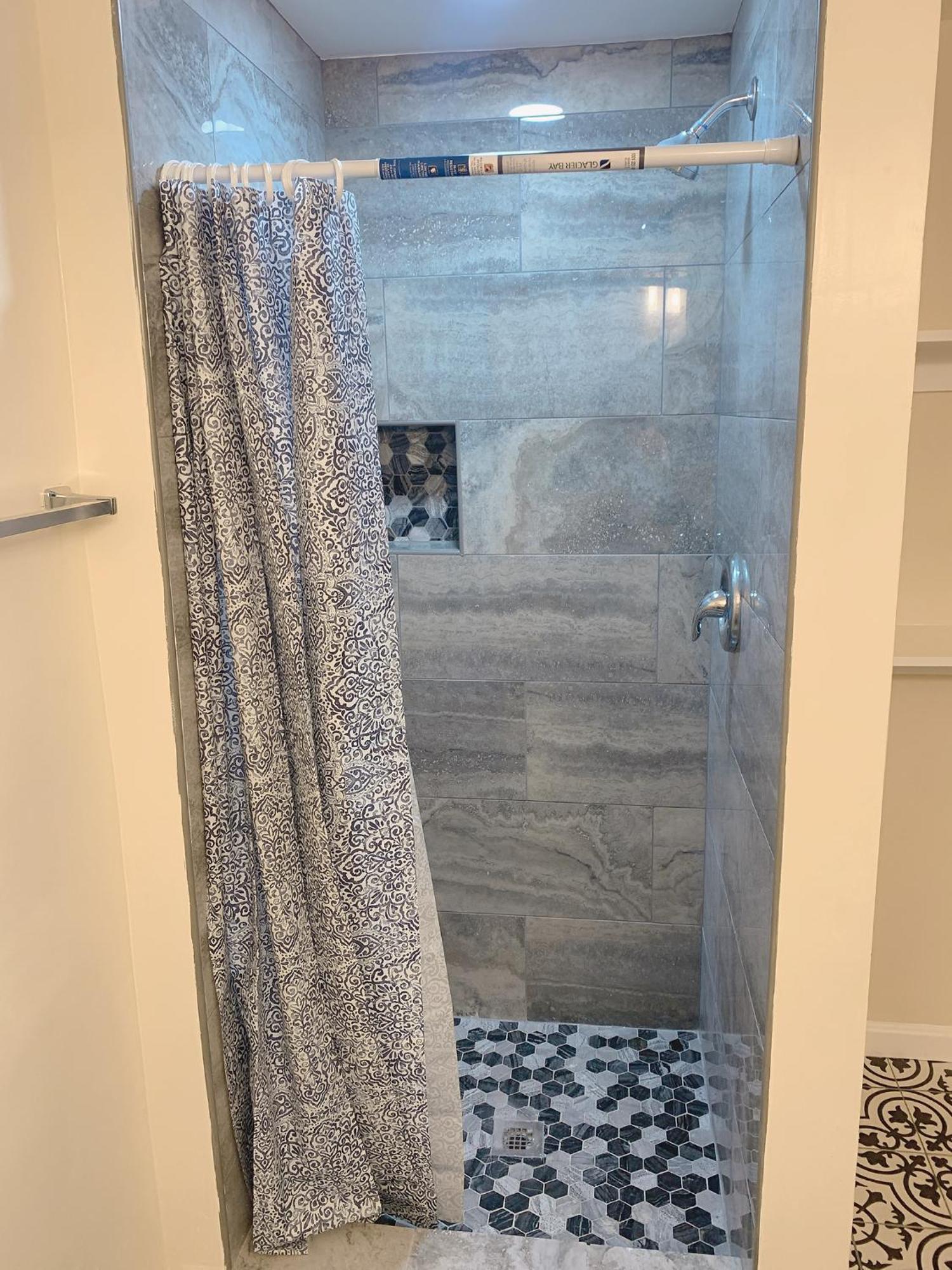 Sweet Bedroom Located Central Of Downtown Балтимор Екстериор снимка